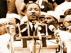 MLK giving Dream speech
